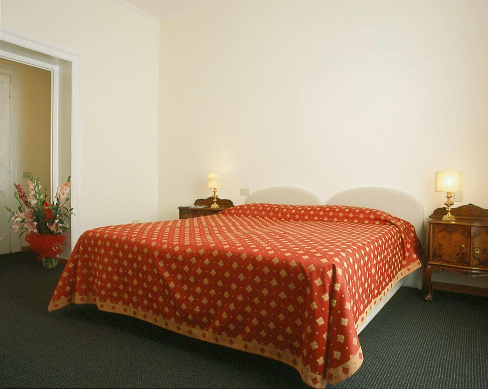 La Maison Royale Bed & Breakfast Roma